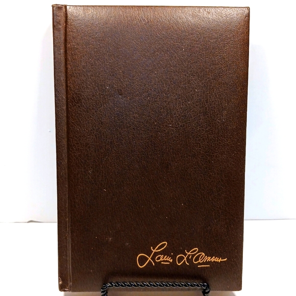 Faux Leather Back Louis L'Amour SACKETT W/Gold Autograph on Front 1981 - Picture 1 of 8